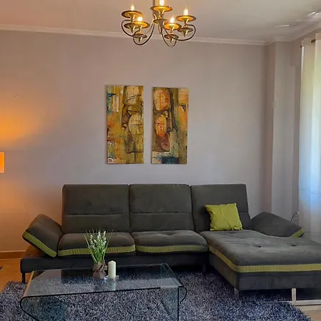 Appartamento Sunny With 2 Balconies Near Center *